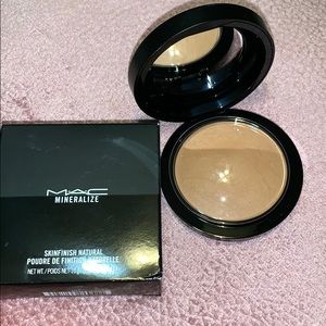MAC Dark Golden Mineralized Powder Brand New